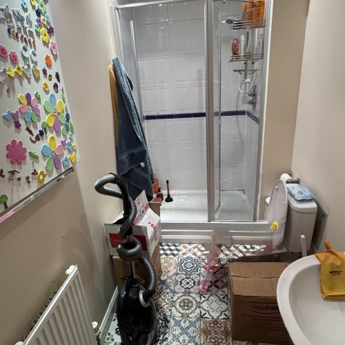 2 Bedroom Apartment with 2 Bathrooms Balcony underground parking Greenford UB6 0AJ
