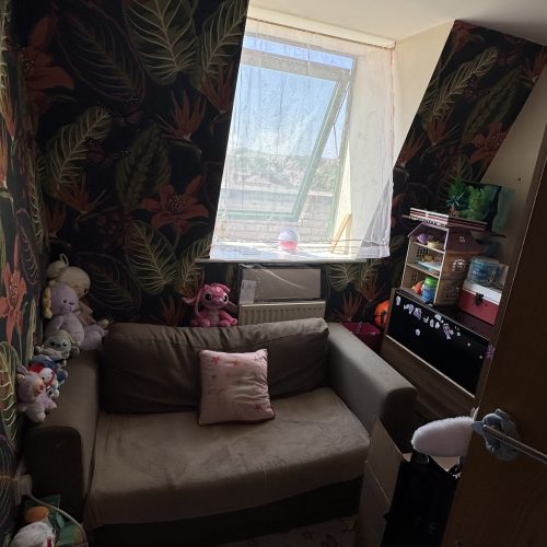 2 Bedroom Apartment with 2 Bathrooms Balcony underground parking Greenford UB6 0AJ