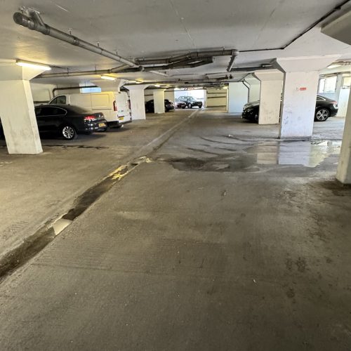 2 Bedroom Apartment with 2 Bathrooms Balcony underground parking Greenford UB6 0AJ