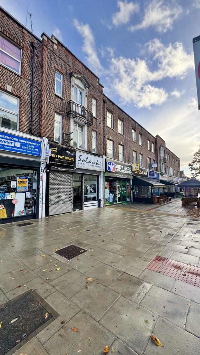 G/FLOOR 2 DOUBLE BEDROOM FLAT TO LET GREENFORD UB6